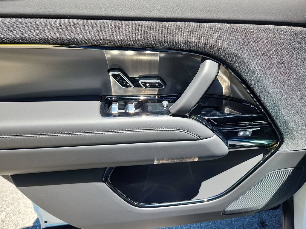 New 2026 Land Rover Range Rover Sport SE AWD/4WD image 24