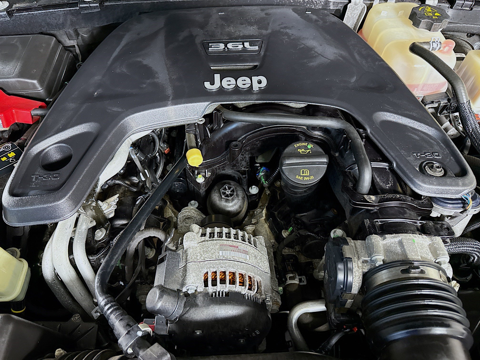 Used 2021 Jeep Gladiator Sport AWD/4WD image 39
