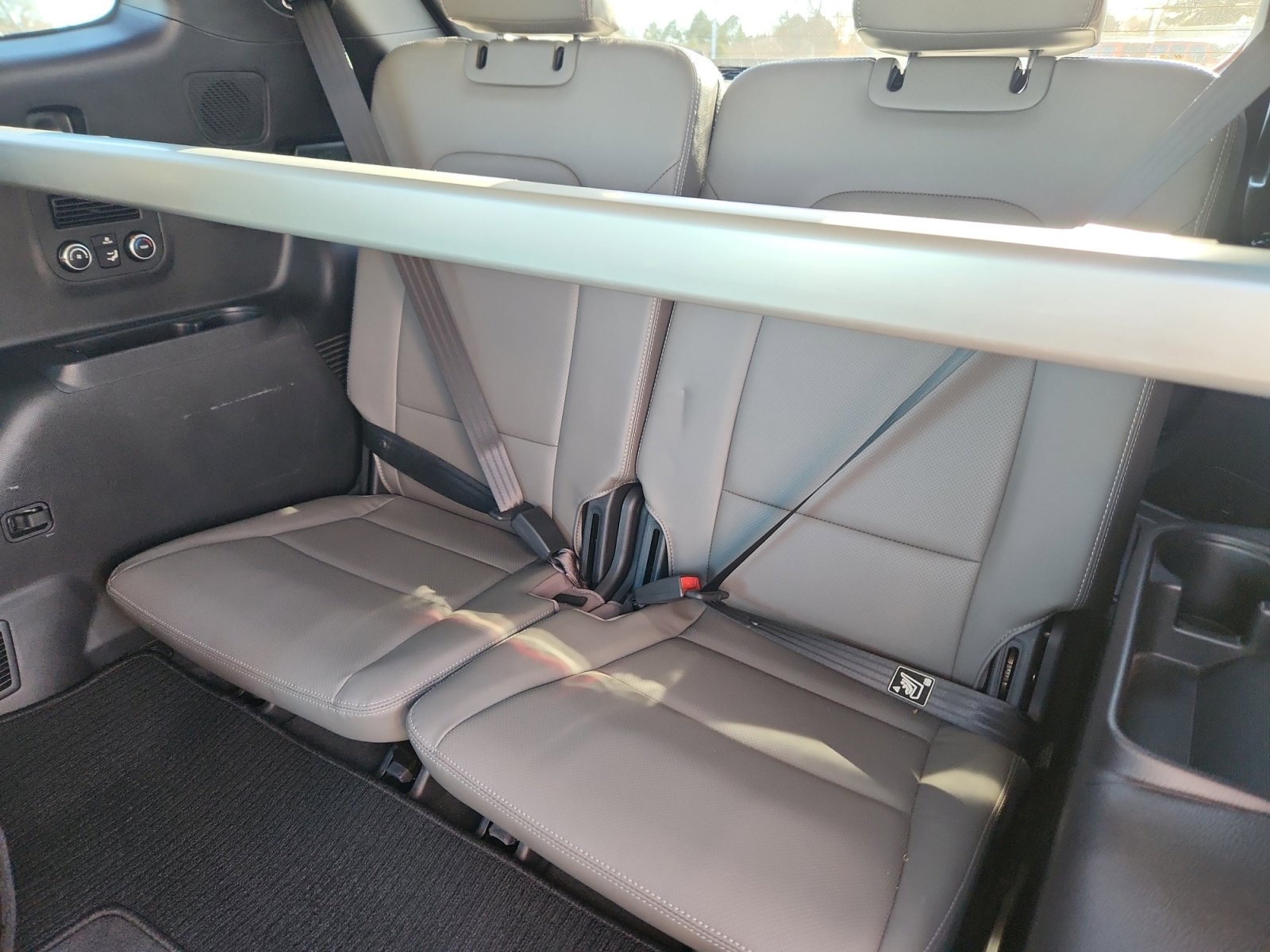 Used 2018 Hyundai Santa Fe Limited image 35