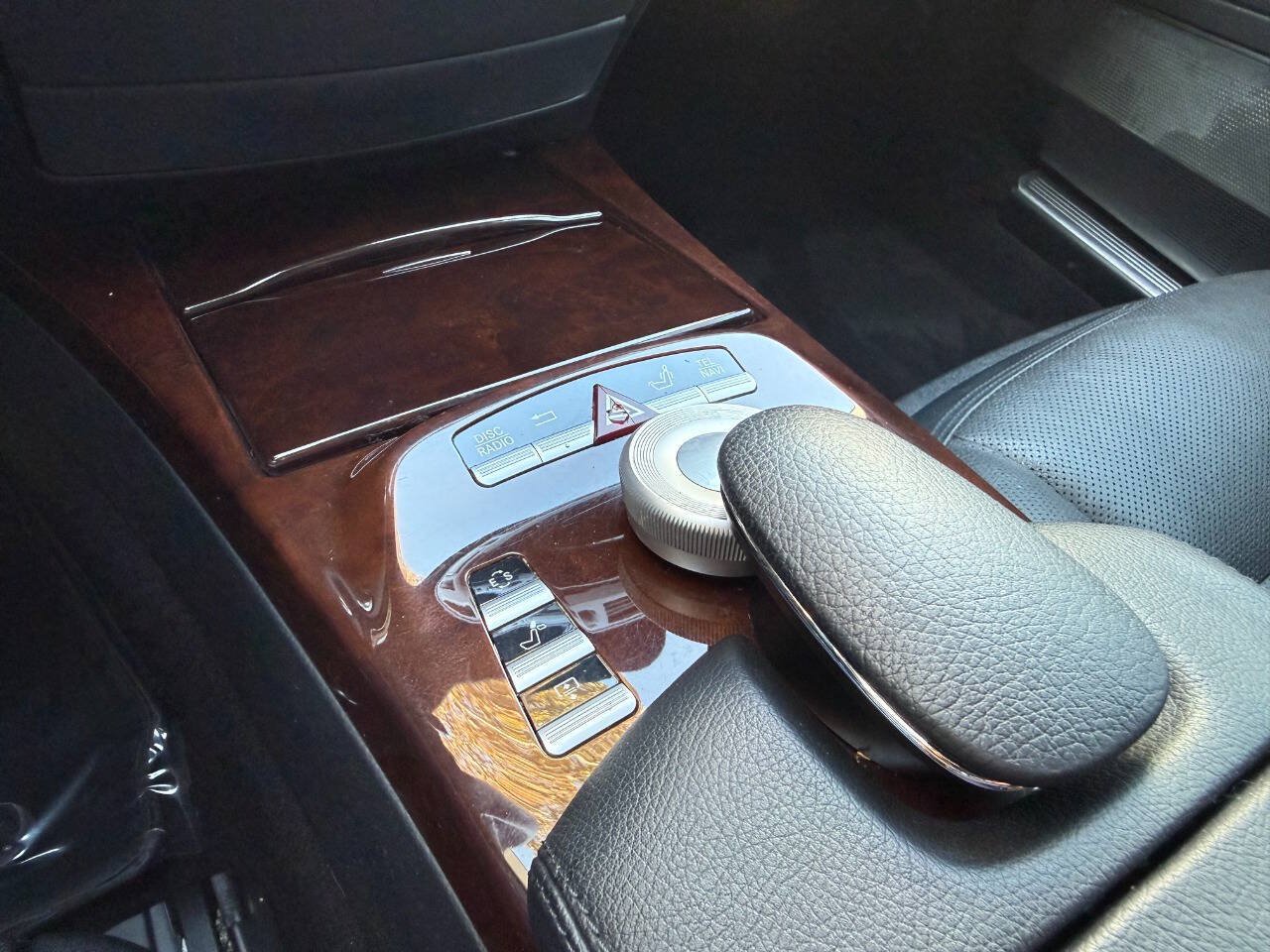 Used 2011 Mercedes-Benz S 550 image 51