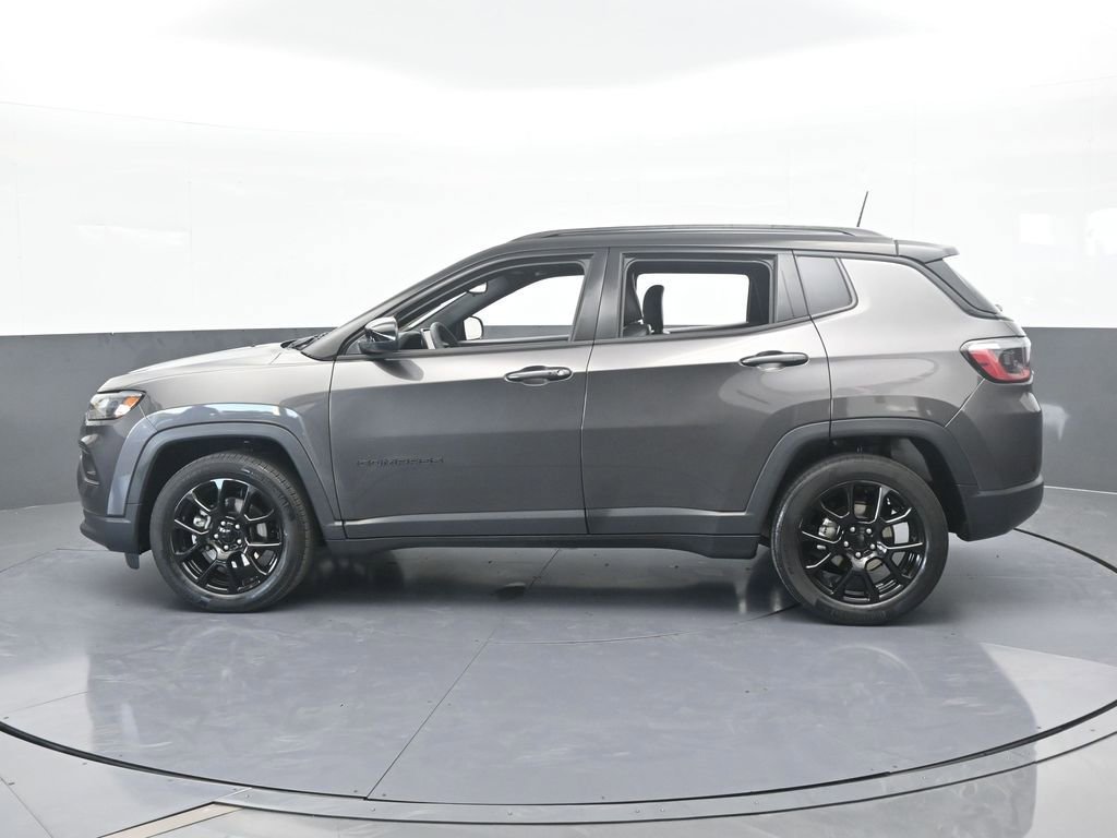 Used 2022 Jeep Compass Altitude image 7