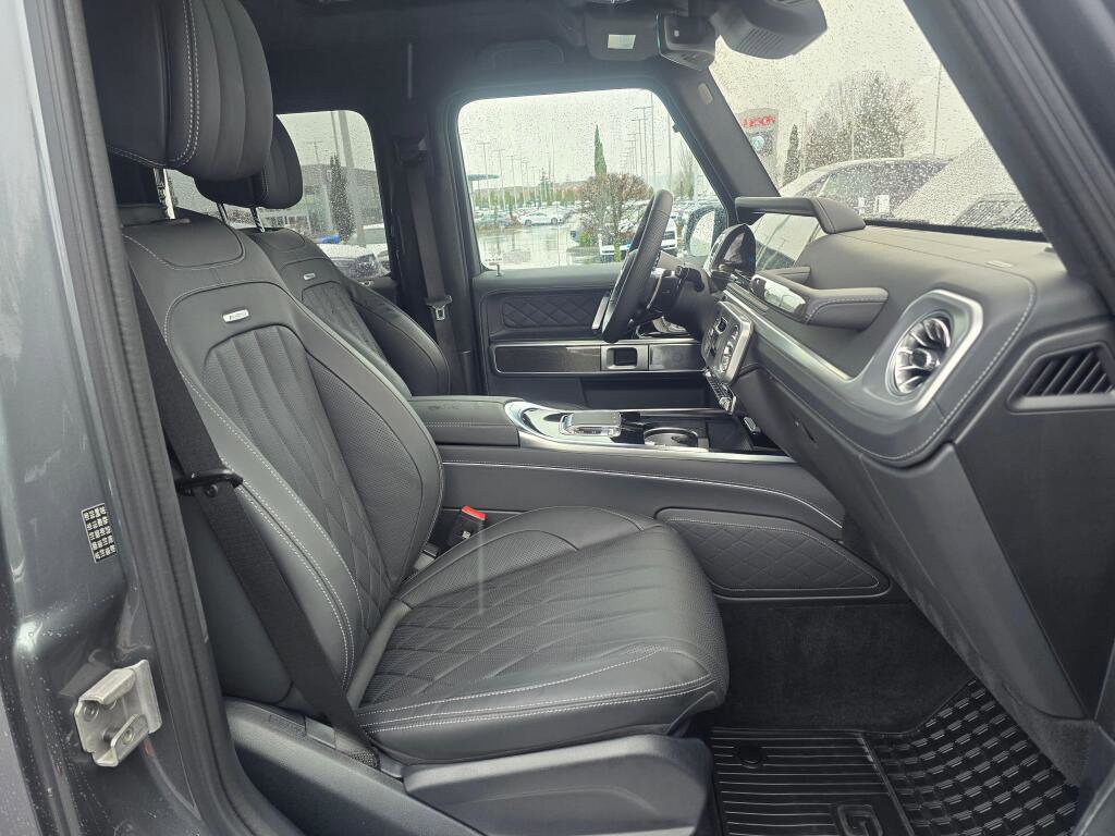 Used 2025 Mercedes-Benz G 63 AMG 4MATIC image 24