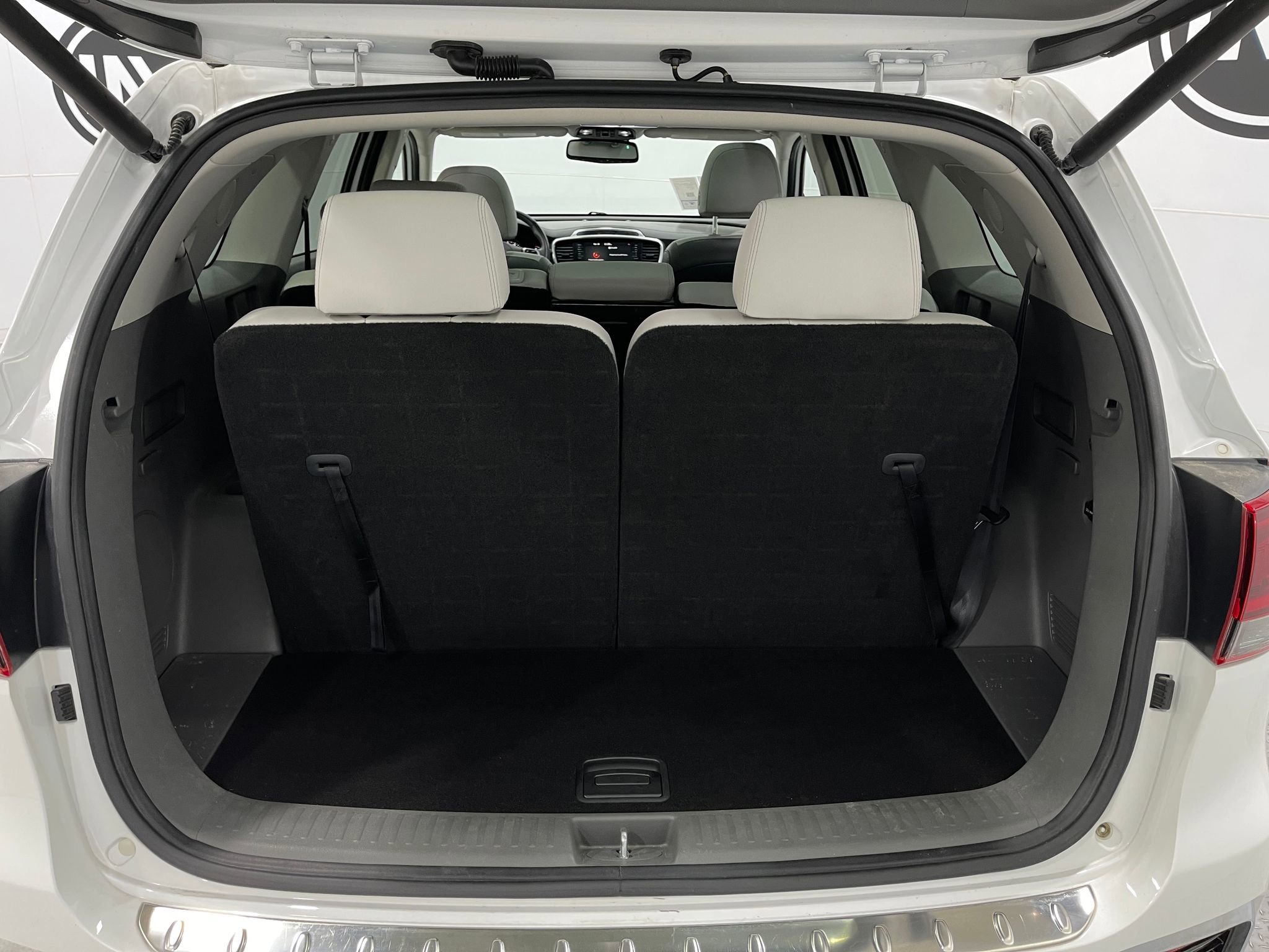 Used 2020 Kia Sorento SX image 27