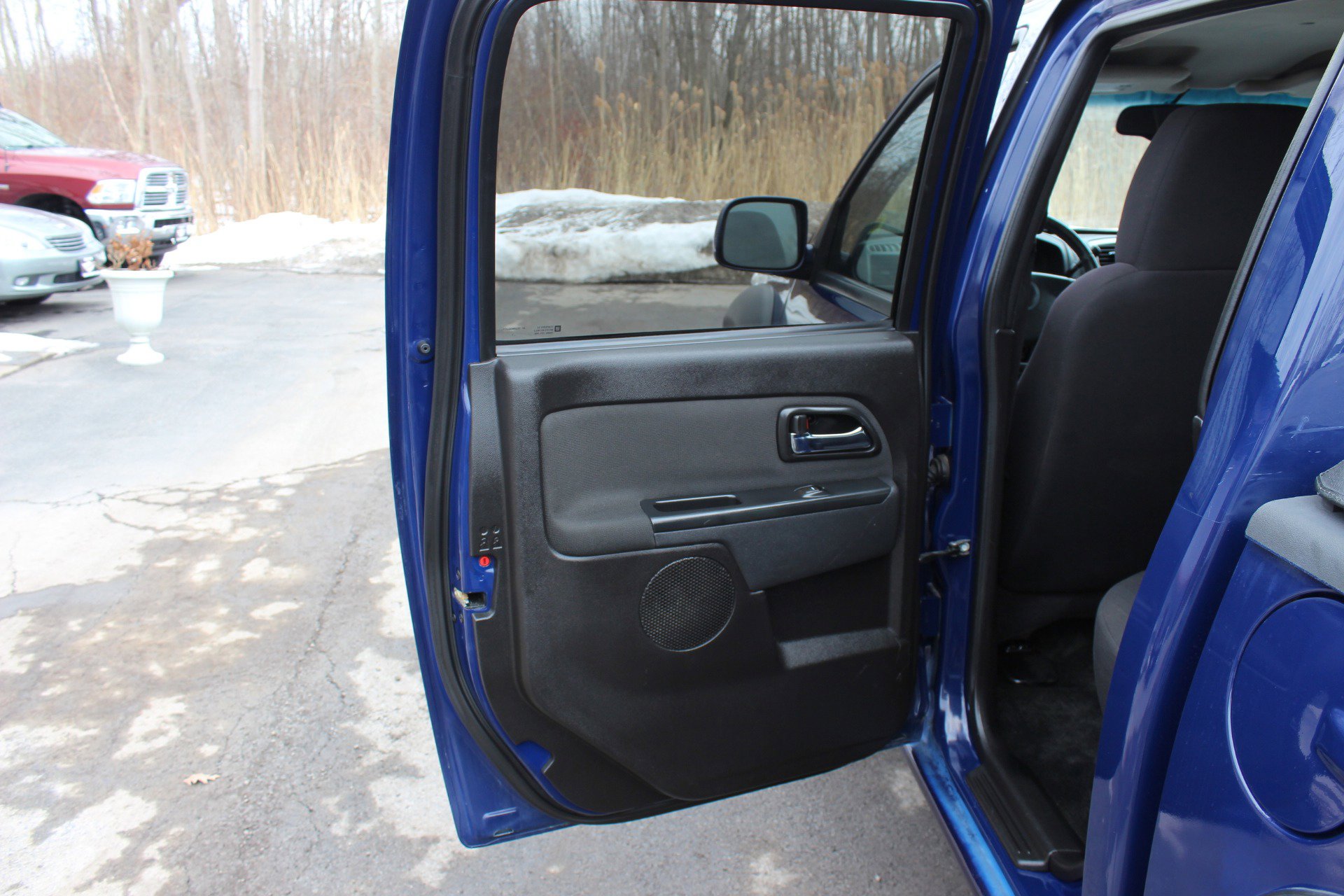 Used 2012 GMC Canyon SLE image 28