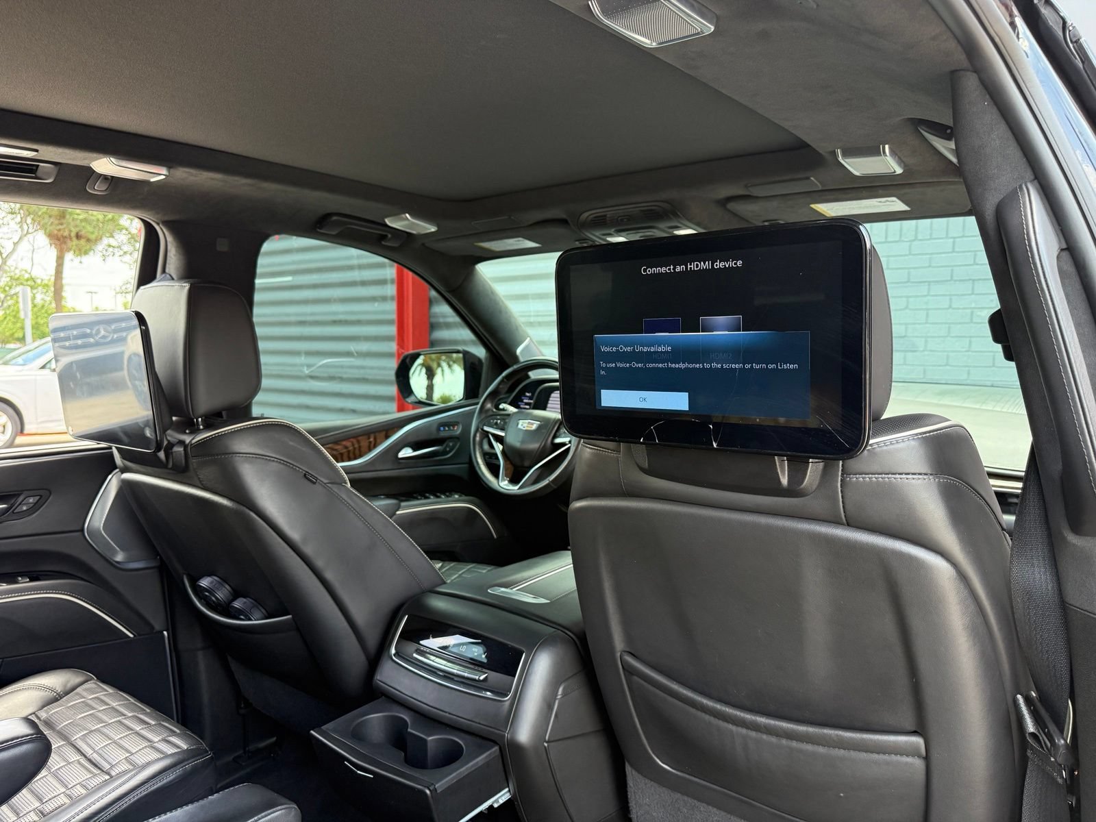 Used 2023 Cadillac Escalade Sport Platinum RWD image 45