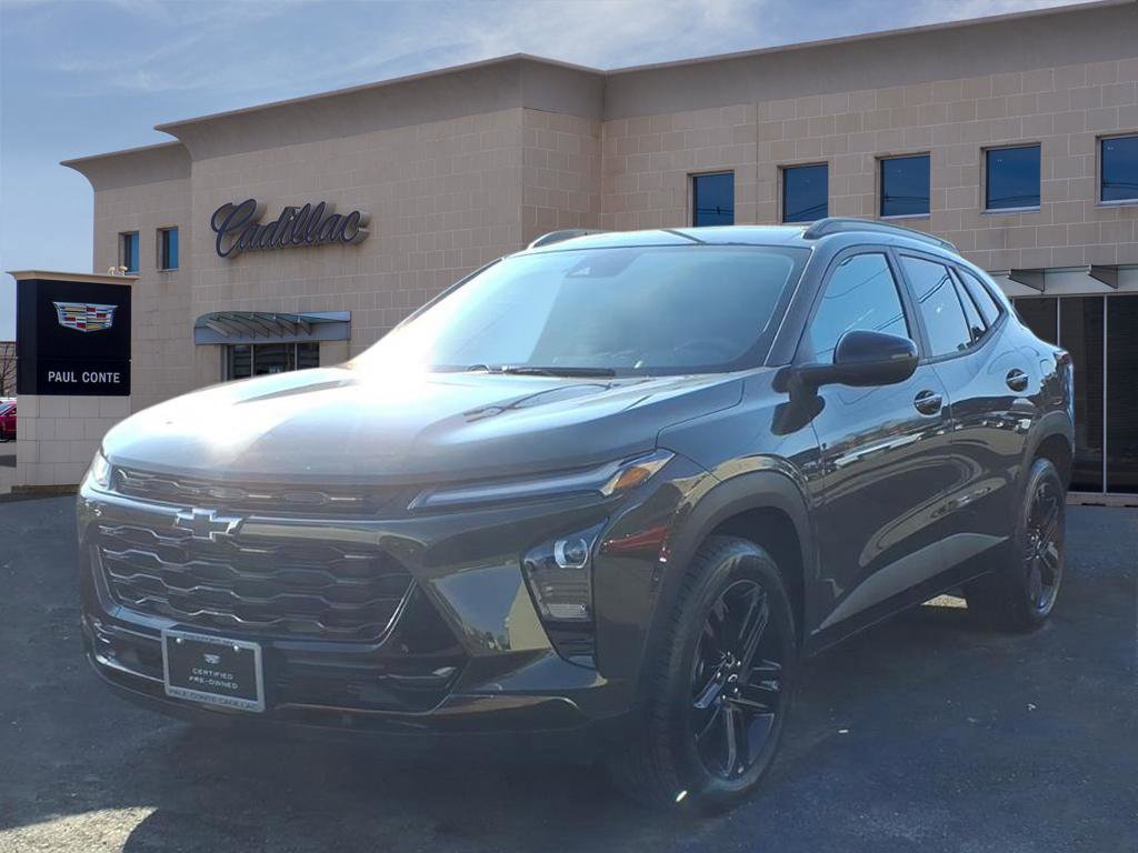 Used 2024 Chevrolet Trax ACTIV w/ Sunroof Package image 1