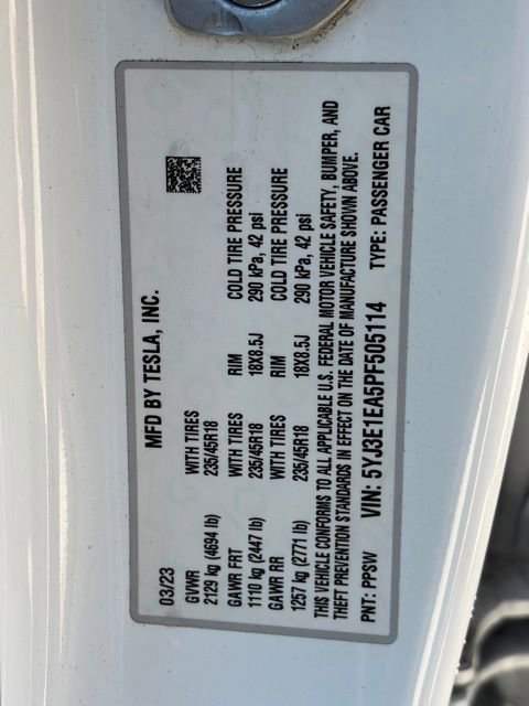 Used 2023 Tesla Model 3 Standard Range image 24