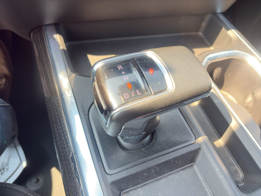 Used 2024 Chevrolet Silverado 1500 LT w/ Convenience Package II AWD/4WD image 26