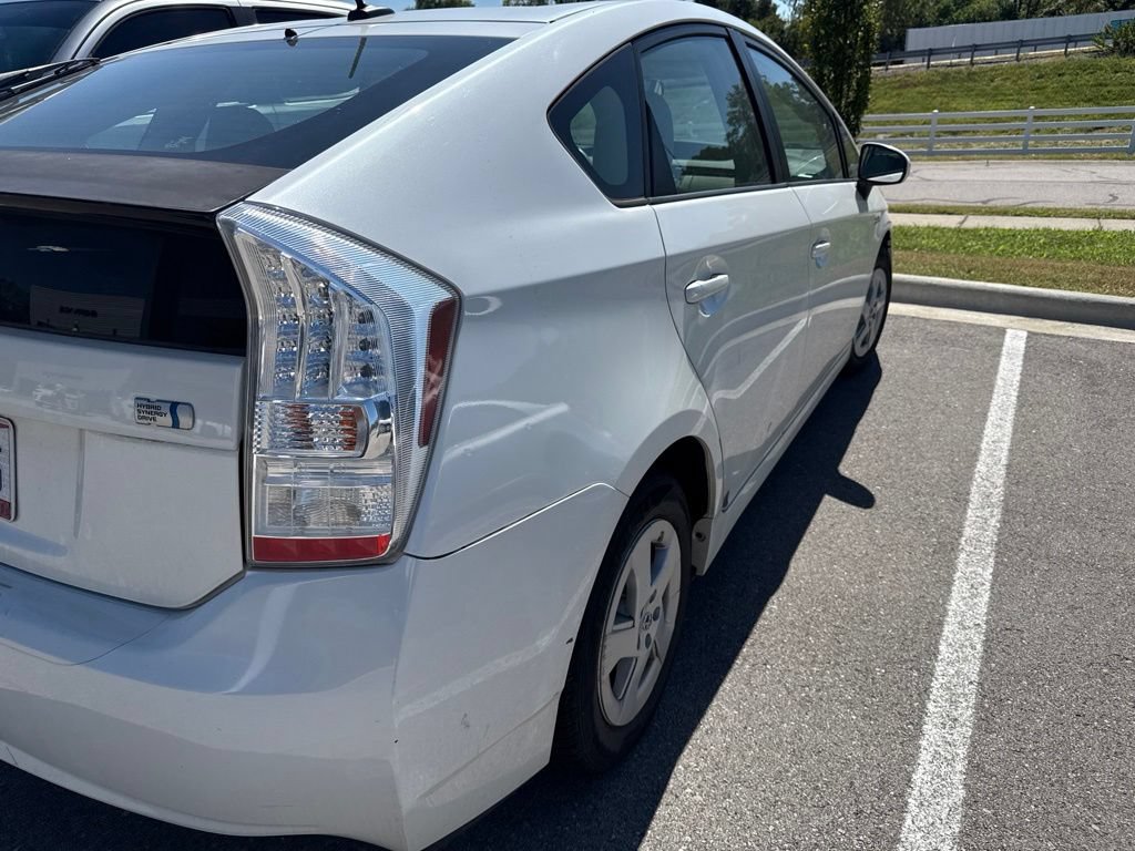 Used 2011 Toyota Prius Two FWD image 3