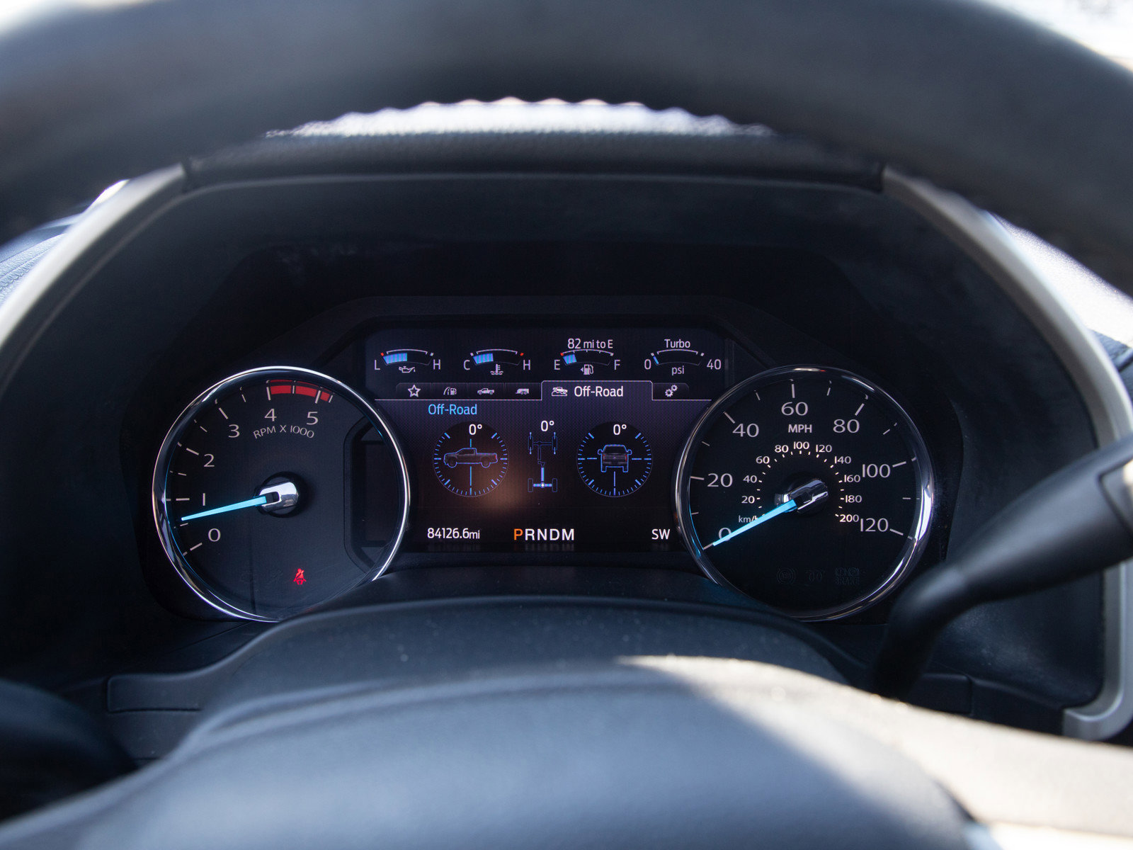 Used 2022 Ford F250 Lariat w/ Tremor Off-Road Package image 25