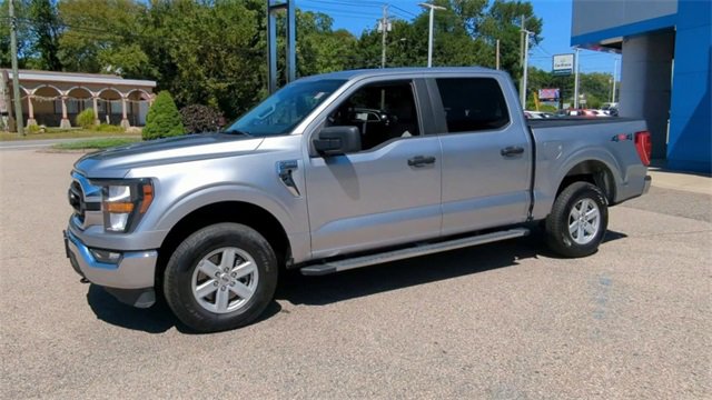 Used 2023 Ford F150 XLT image 4