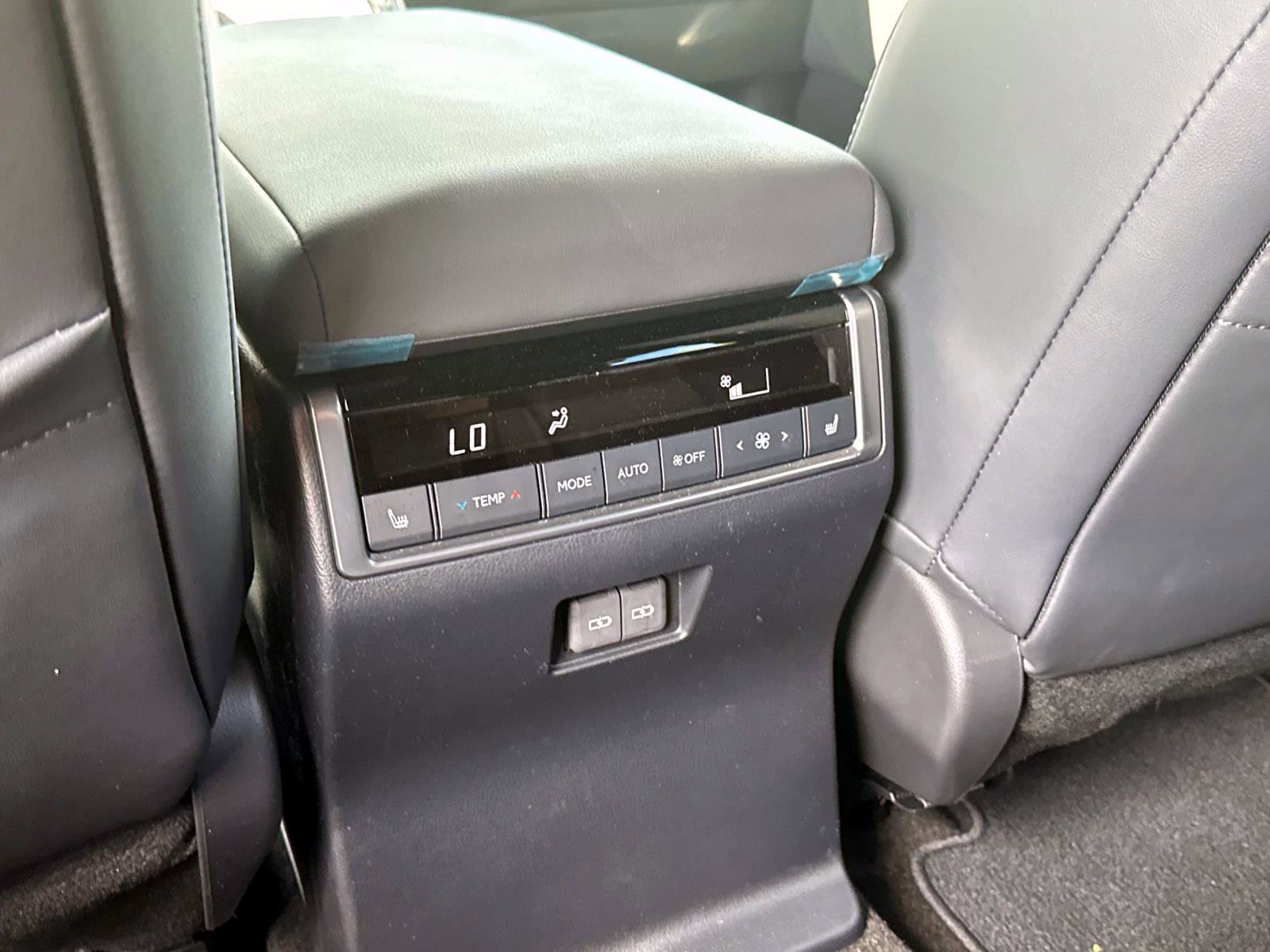 Used 2024 Lexus GX 550 image 12