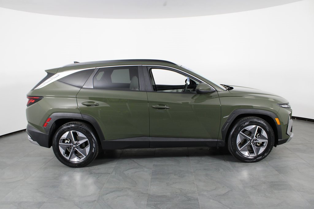Certified 2025 Hyundai Tucson SEL image 12