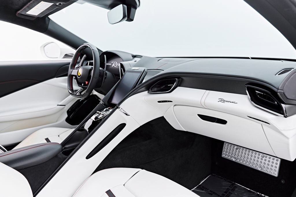 Used 2022 Ferrari Roma RWD image 50