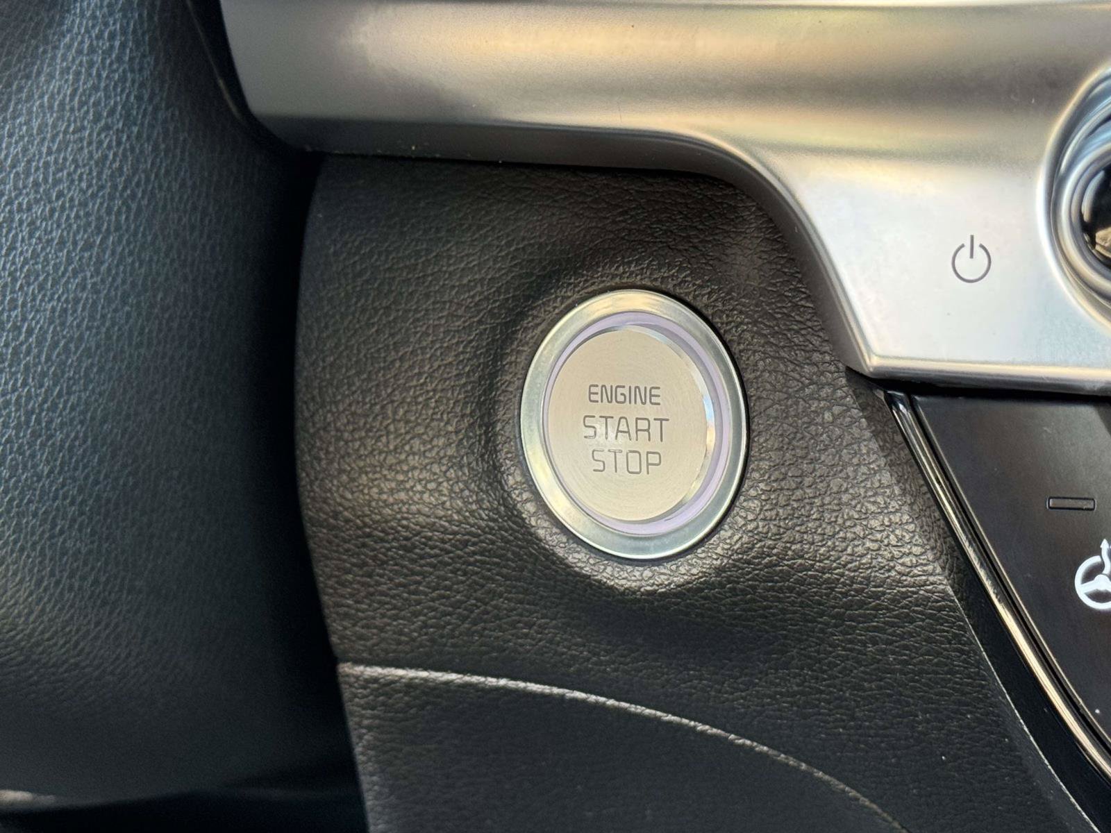 Used 2021 Kia Telluride SX w/ SX Prestige Package AWD/4WD image 6