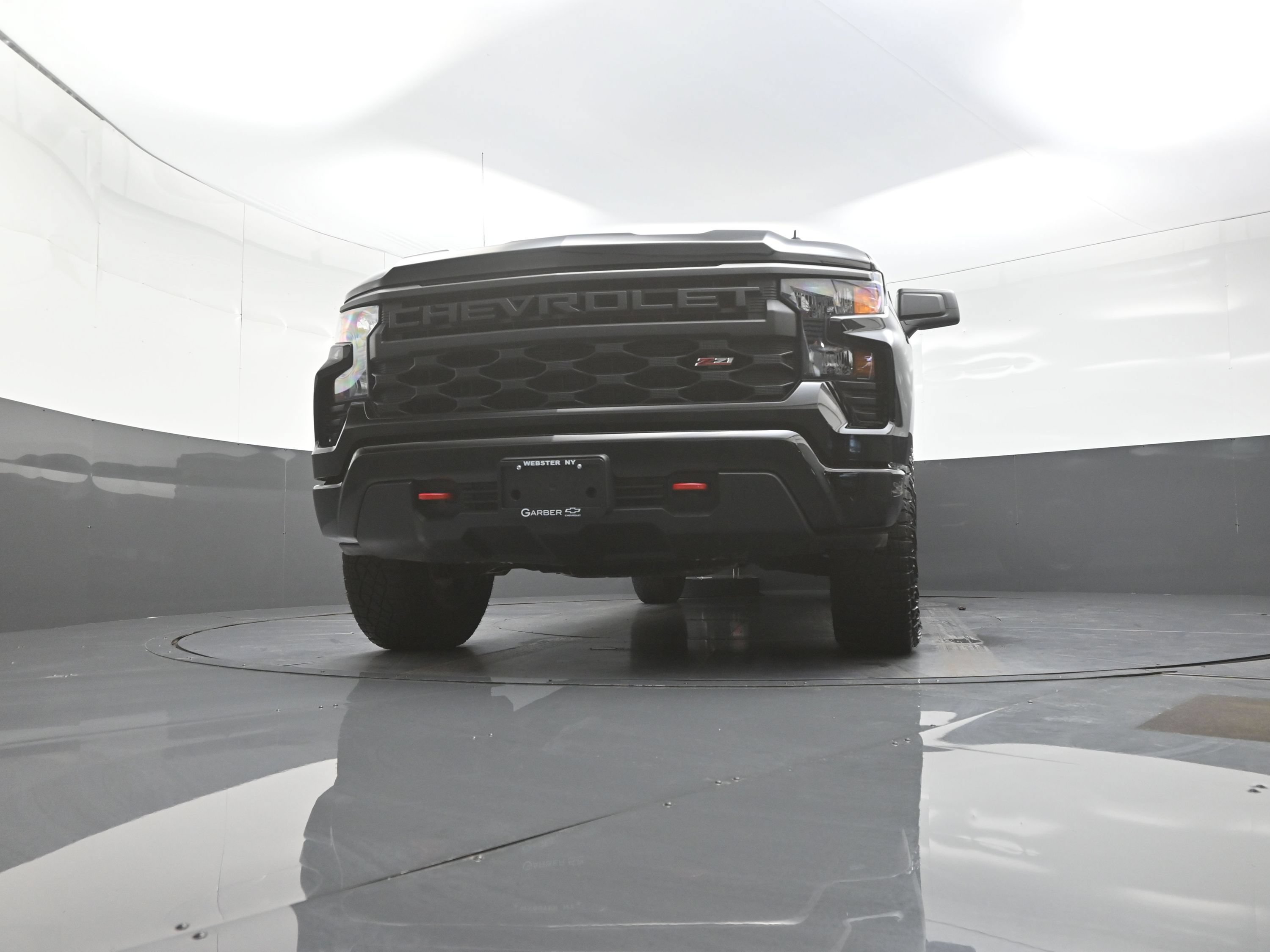 Used 2025 Chevrolet Silverado 1500 Custom Trail Boss AWD/4WD image 10