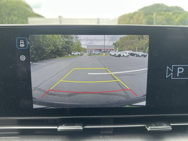 Used 2025 Hyundai Kona SEL AWD/4WD image 26