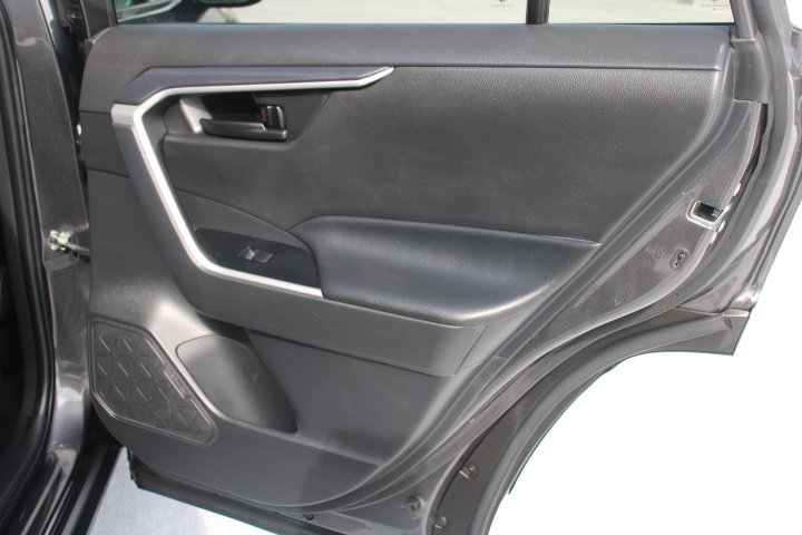 Certified 2024 Toyota RAV4 LE AWD/4WD image 16