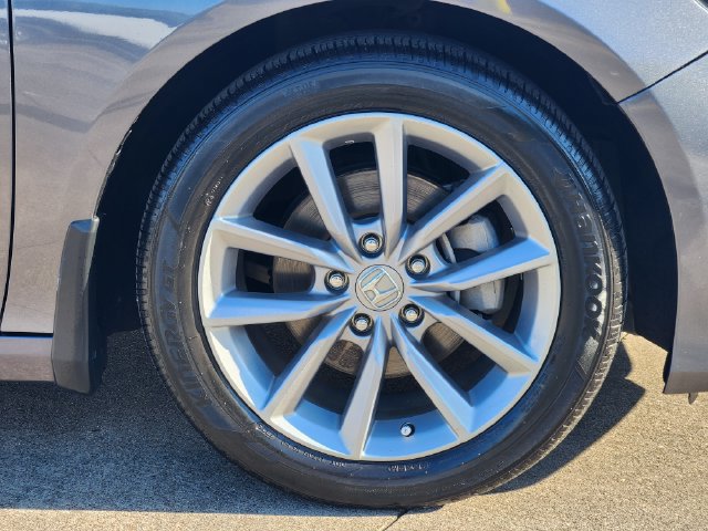 Used 2021 Honda Accord LX image 10