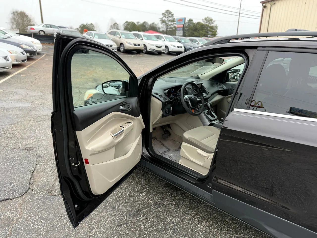 Used 2013 Ford Escape SE FWD image 18