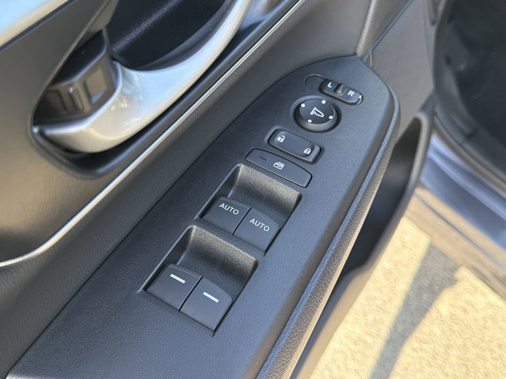 Used 2022 Honda CR-V EX-L image 23