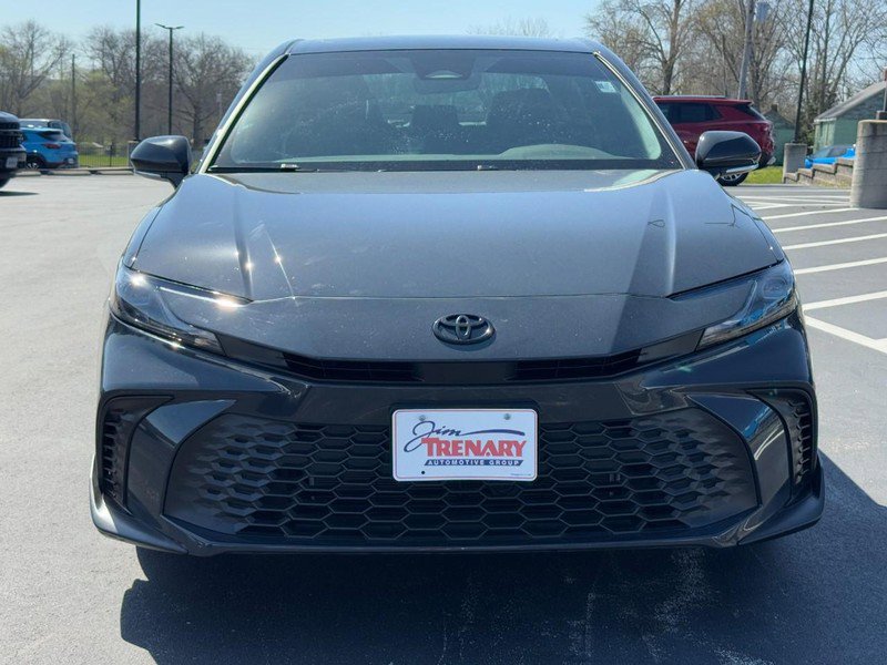 Used 2025 Toyota Camry SE w/ Multimedia Upgrade Package image 10