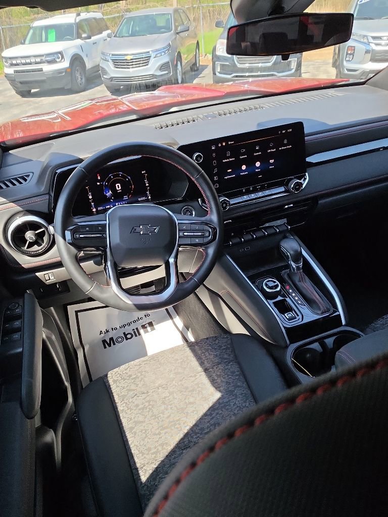 Certified 2023 Chevrolet Colorado Z71 w/ Advanced Trailering Package AWD/4WD image 8