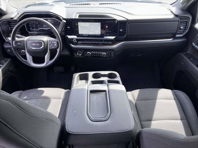 Used 2022 GMC Sierra 1500 Elevation w/ LPO, Elevation Black Package image 16