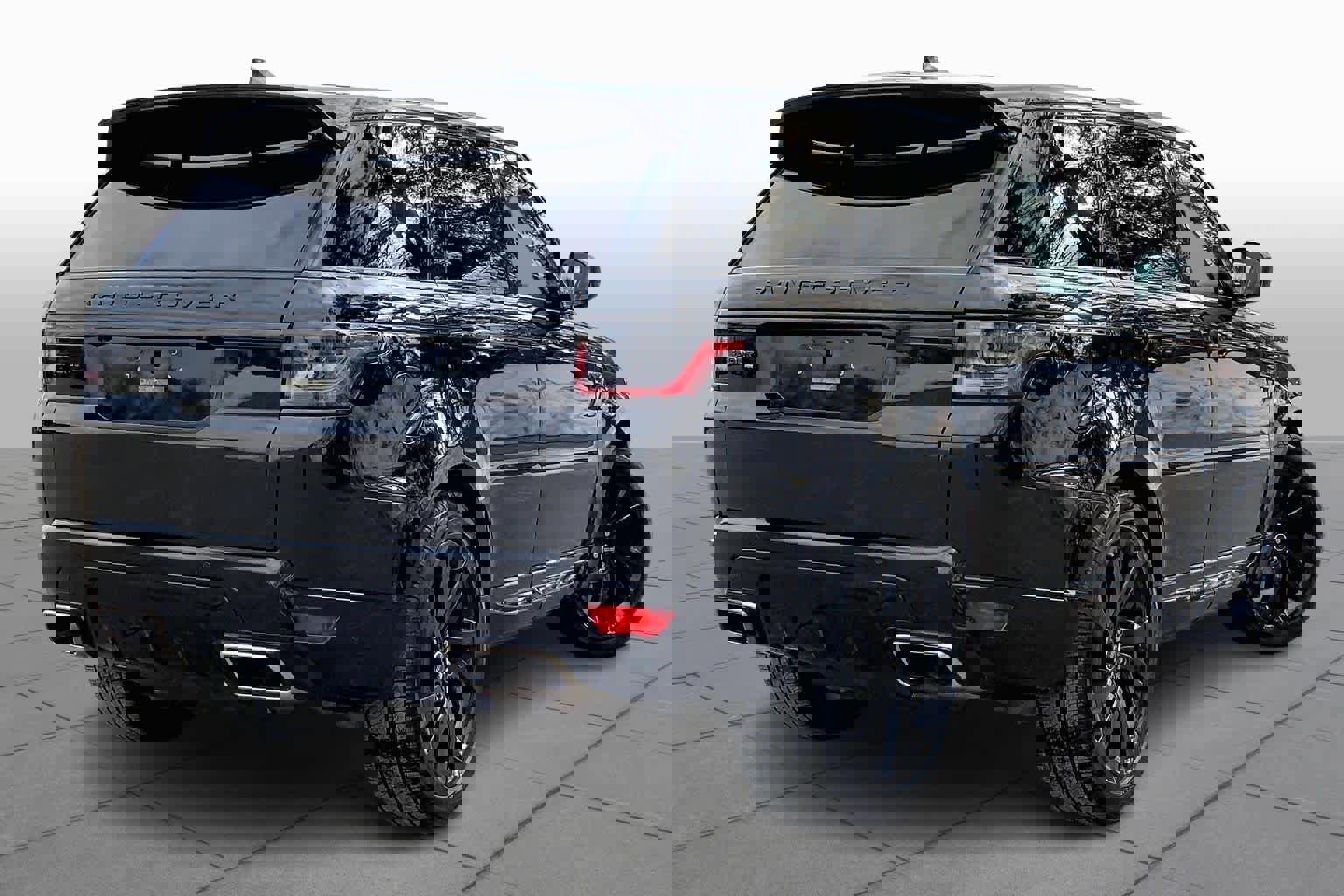 Used 2021 Land Rover Range Rover Sport HSE Silver Edition image 12