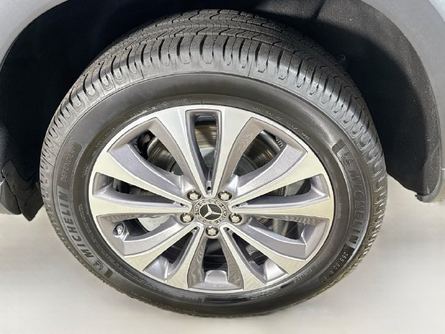Used 2022 Mercedes-Benz GLE 350 w/ Premium Package image 36