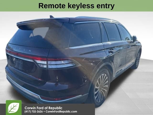 Used 2020 Lincoln Aviator Reserve w/ Equipment Group 201A image 8