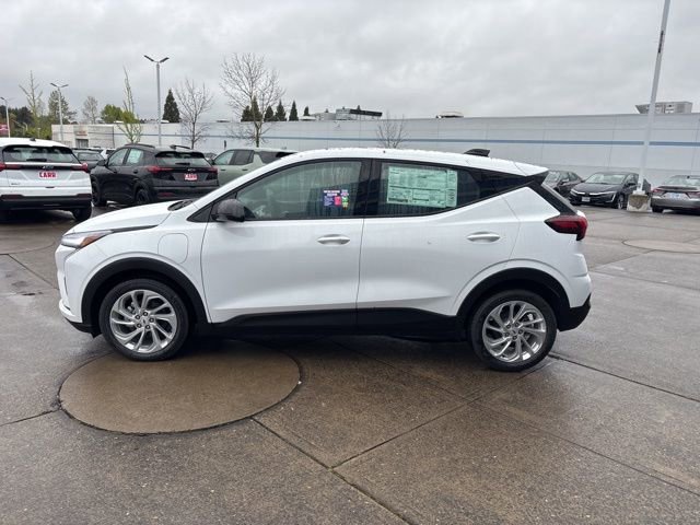 New 2027 Chevrolet Bolt LT w/ Comfort Package FWD image 5