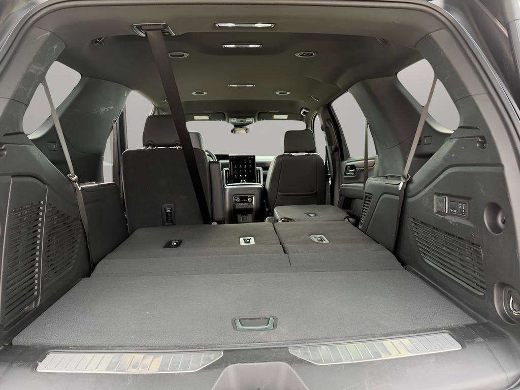 Used 2025 GMC Yukon Denali image 11