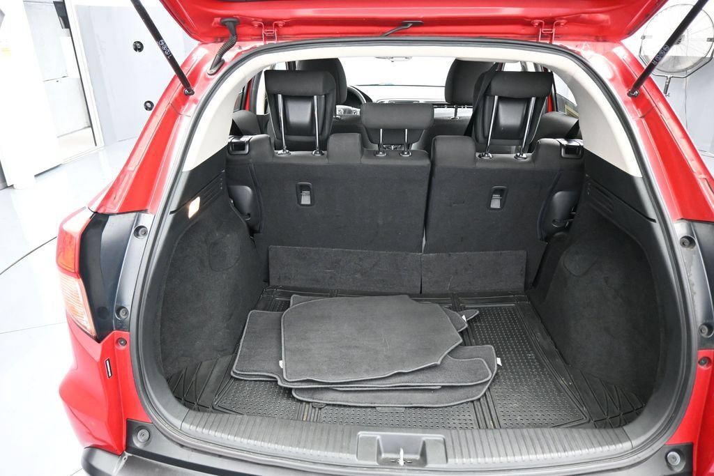 Used 2016 Honda HR-V EX image 36
