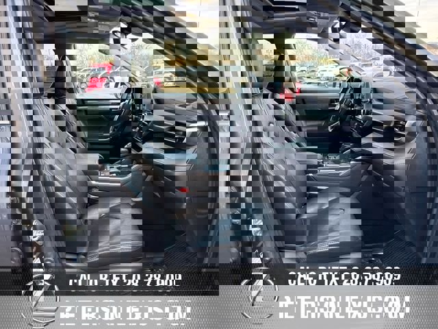 Used 2020 Toyota Highlander Limited image 12