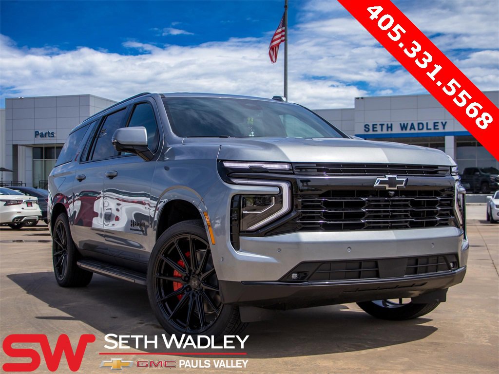 New 2025 Chevrolet Suburban RST w/ RST Capability Package