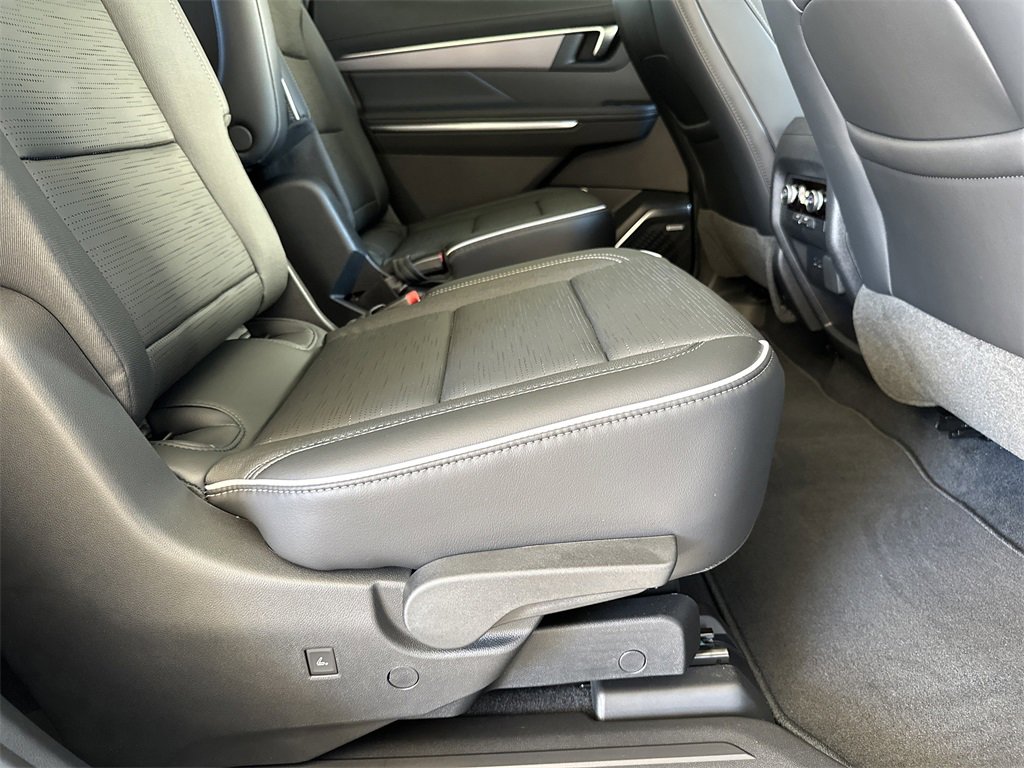 New 2025 Buick Enclave Sport Touring w/ Power Package image 39