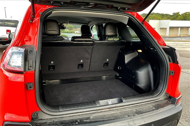 Used 2021 Jeep Cherokee Latitude Plus image 28