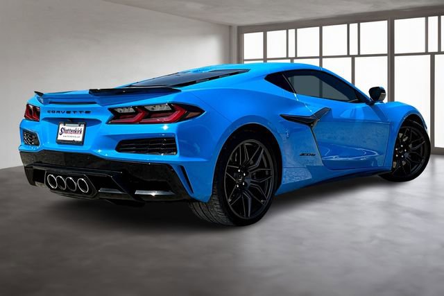 Used 2023 Chevrolet Corvette Z06 image 3