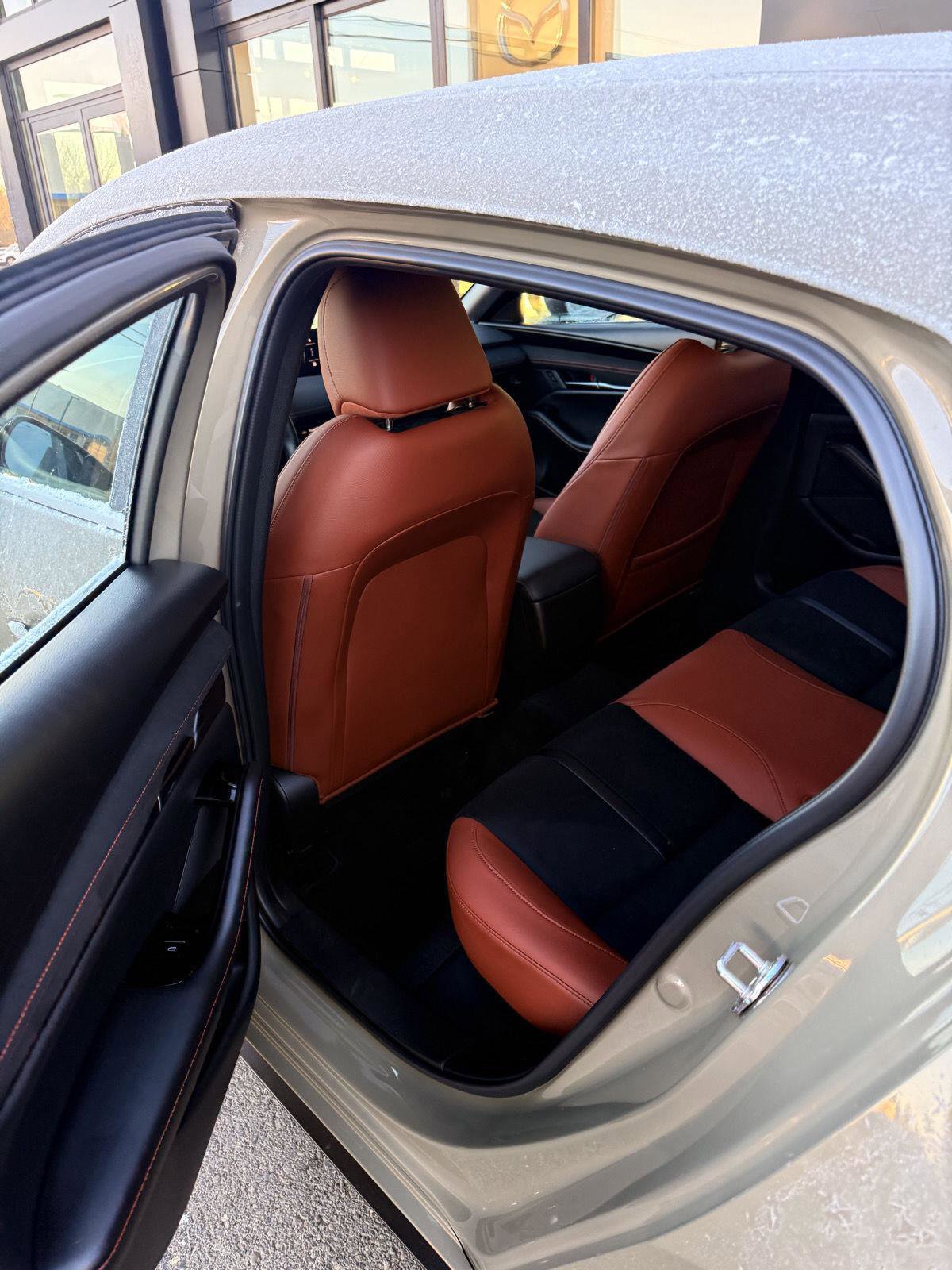 Used 2025 MAZDA MAZDA3 Carbon image 11