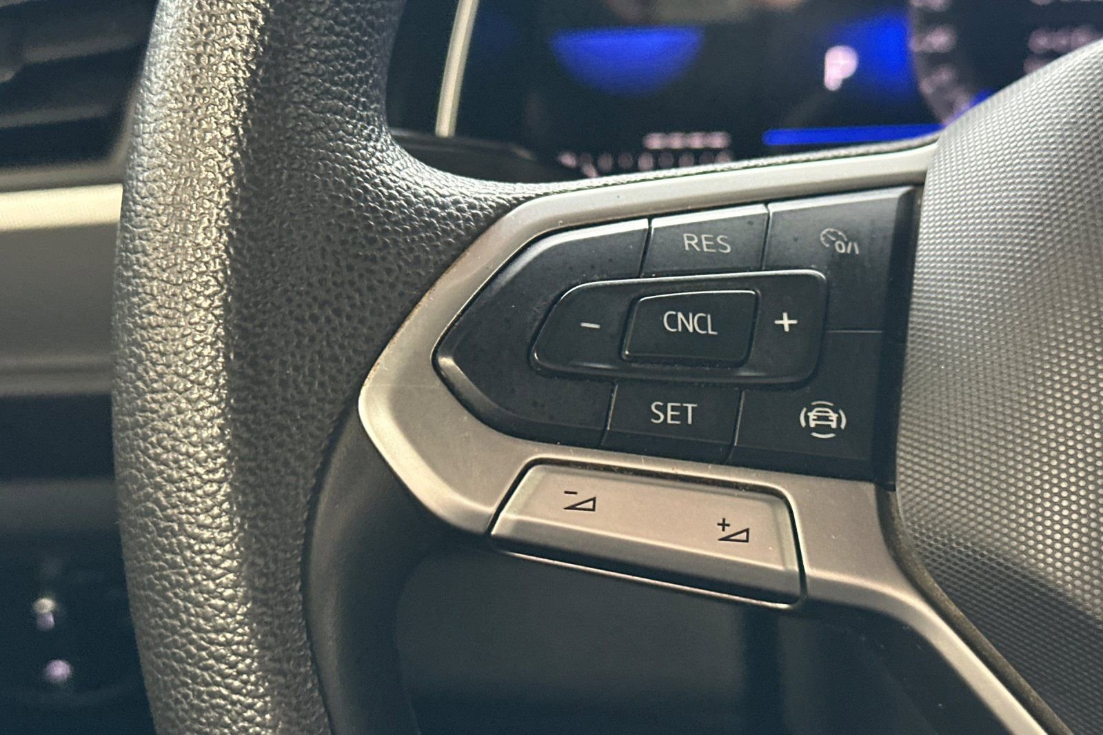 Used 2023 Volkswagen Jetta S image 28