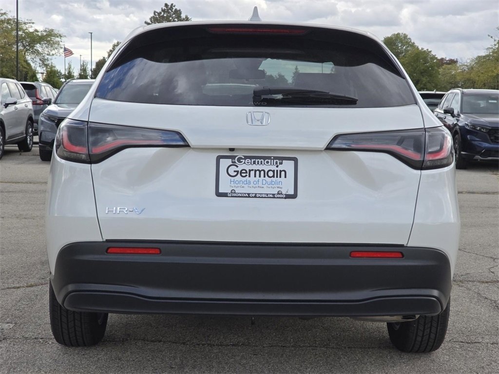 New 2026 Honda HR-V LX image 16