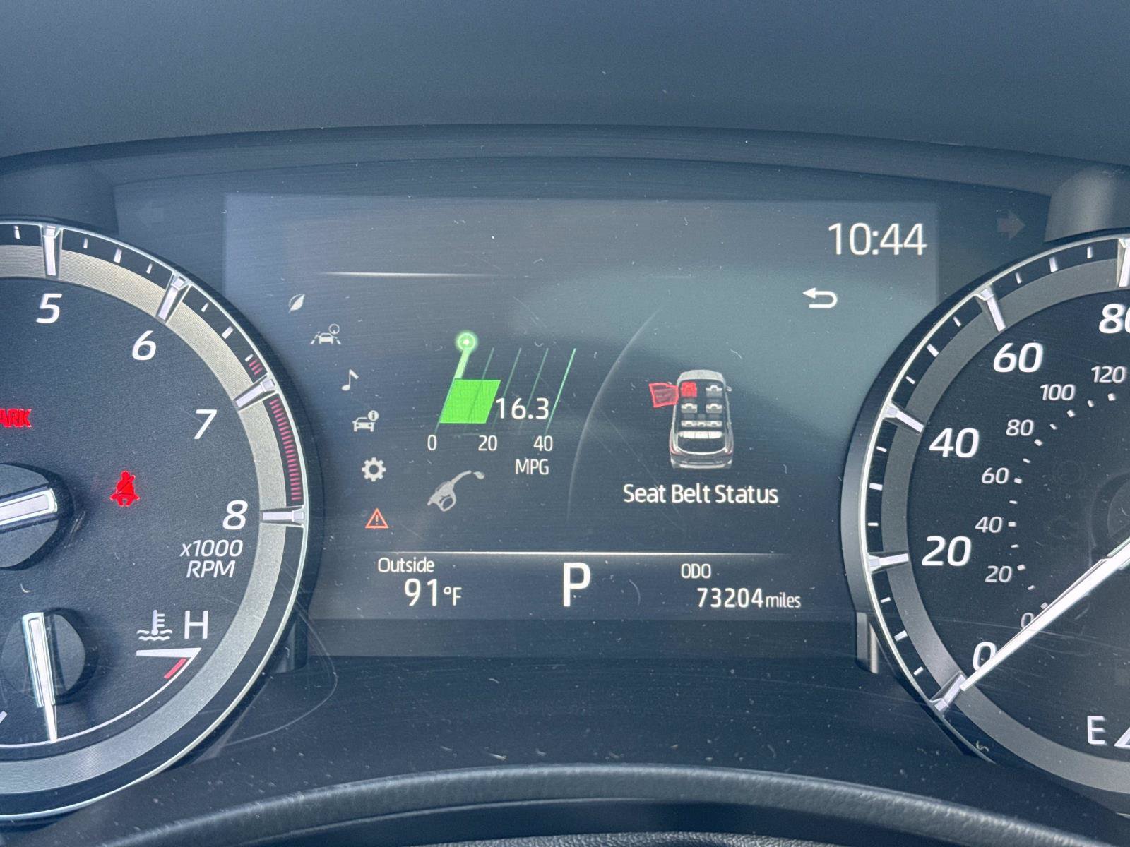 Used 2020 Toyota Highlander XLE FWD image 28