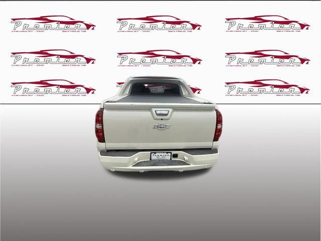 Used 2012 Chevrolet Avalanche LTZ AWD/4WD image 8