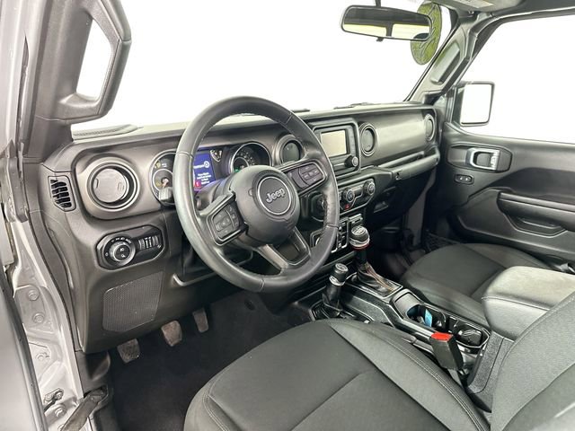 Used 2021 Jeep Gladiator Willys image 17