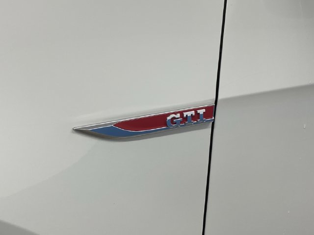 Used 2019 Volkswagen GTI Rabbit Edition FWD image 33