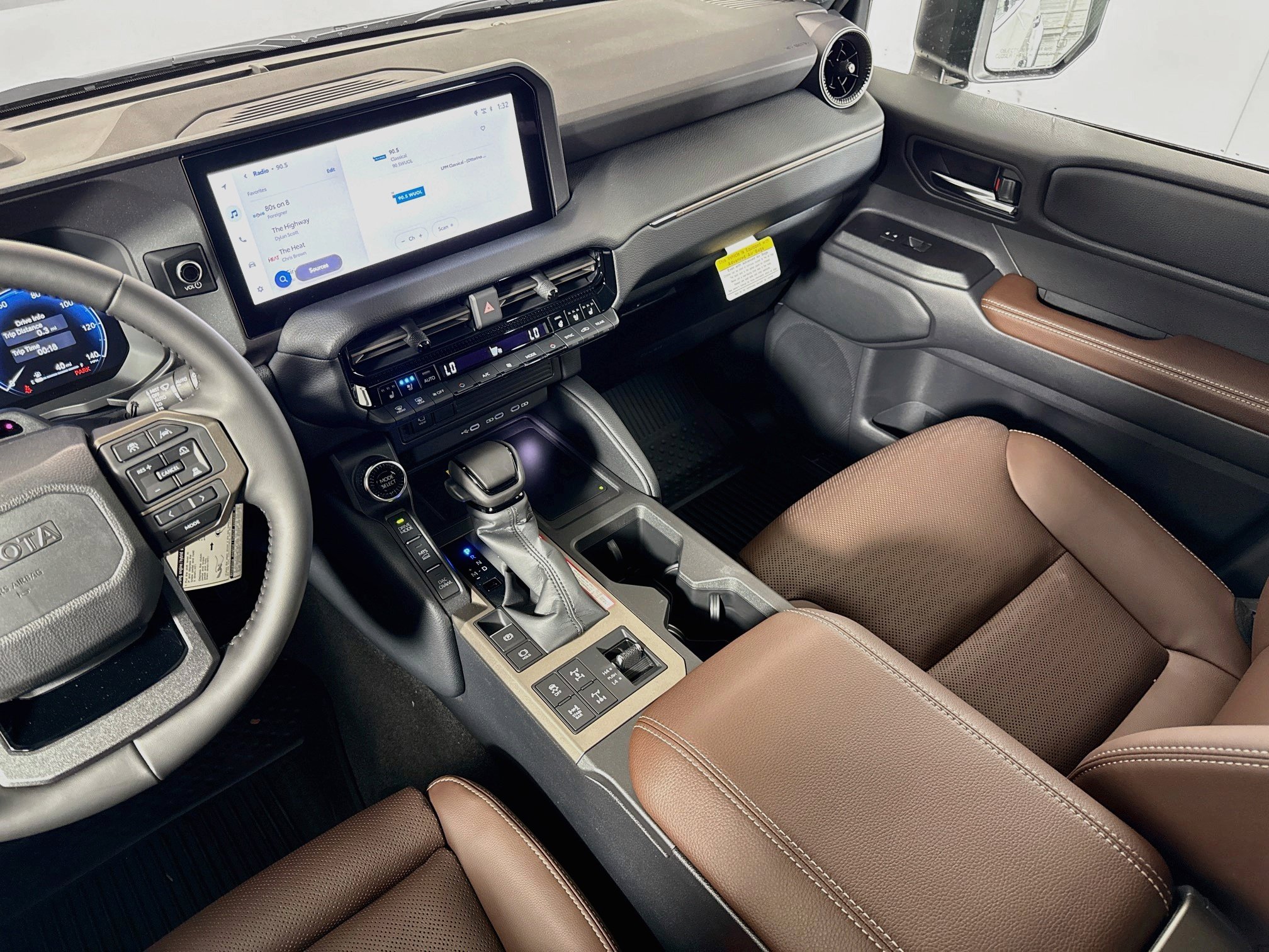New 2027 Toyota Land Cruiser w/ Premium Package AWD/4WD image 23