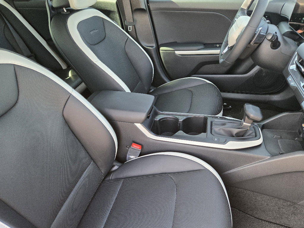 New 2026 Kia K4 GT-Line image 10