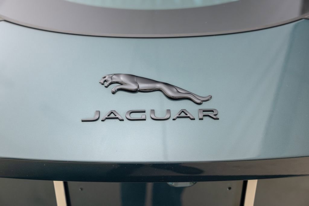 Used 2024 Jaguar F-TYPE R AWD/4WD image 15