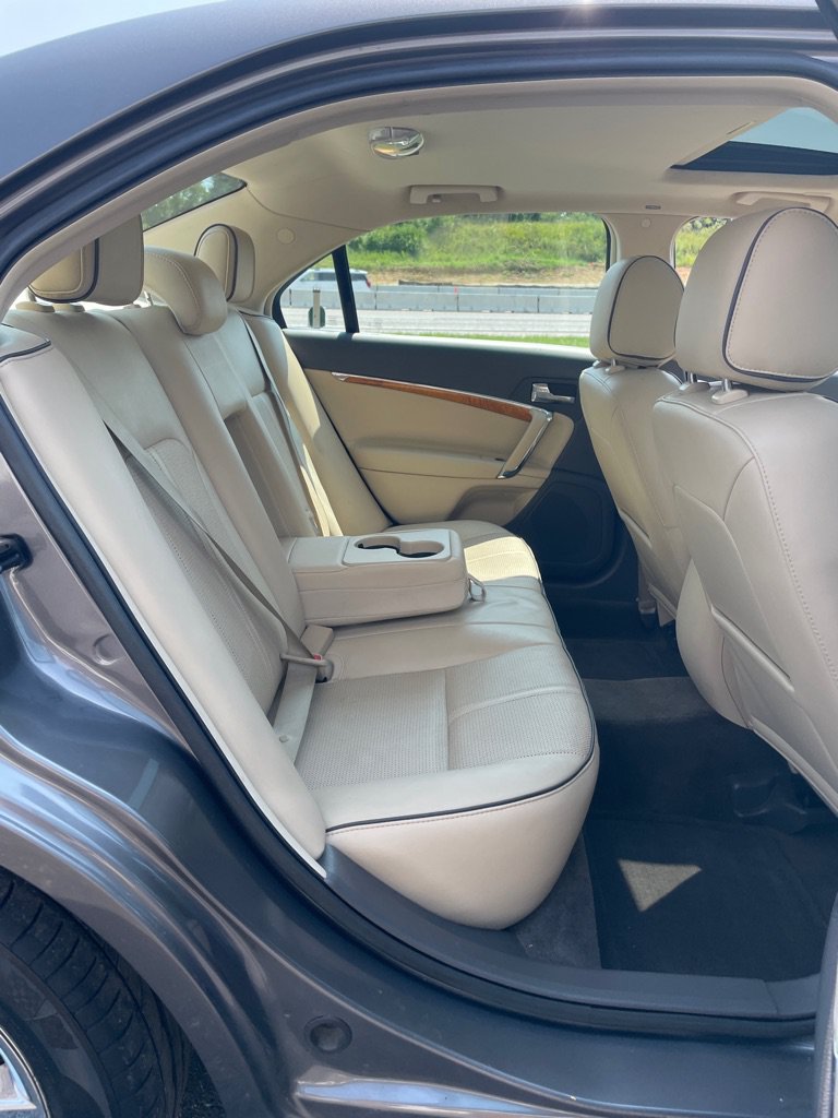 Used 2012 Lincoln MKZ AWD image 21